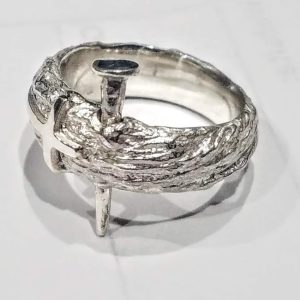 Wood Grain Cross Ring